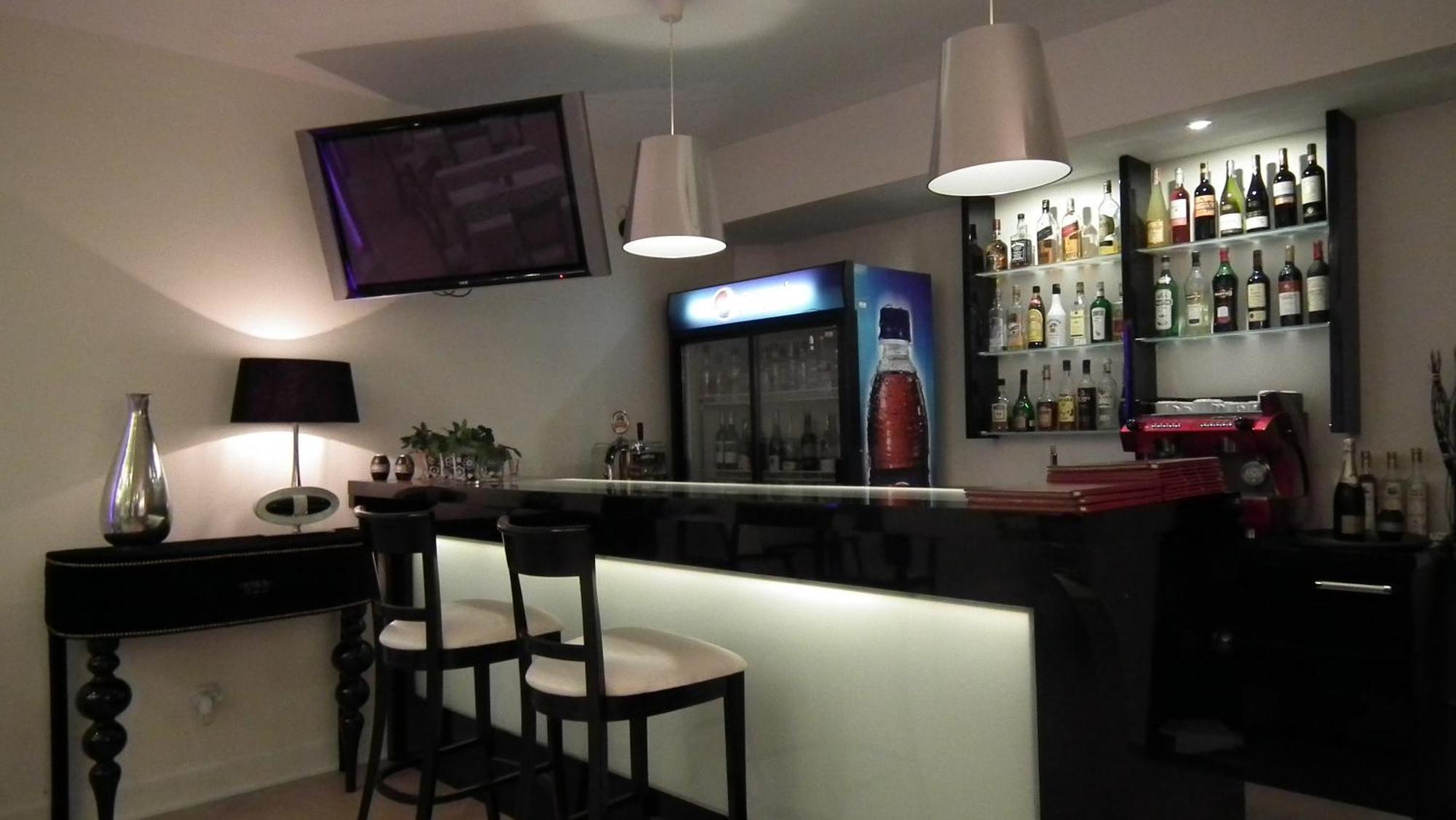 Hotel & Restauracja Glass Radom Esterno foto